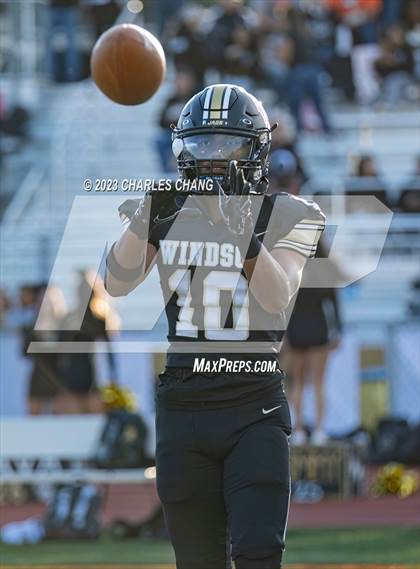 Thumbnail 1 in Escalon vs Windsor photogallery.