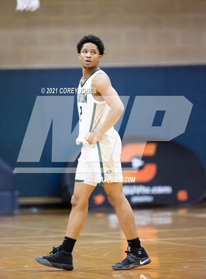 Thumbnail 2 in McEachern vs Grayson (Playing For A Change) photogallery.