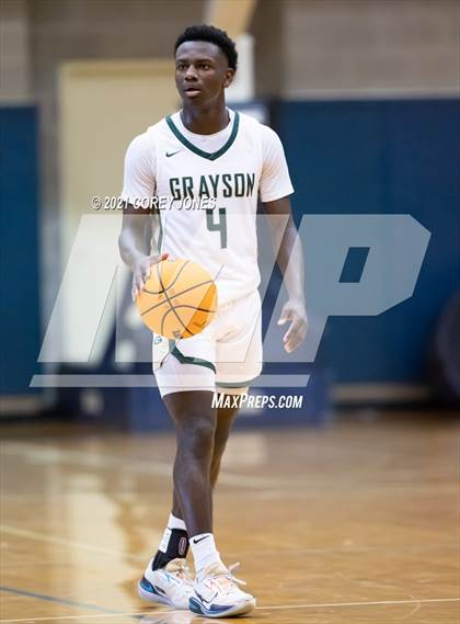 Thumbnail 3 in McEachern vs Grayson (Playing For A Change) photogallery.