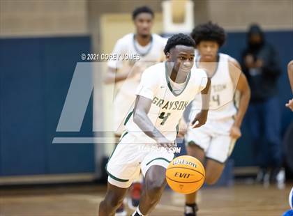 Thumbnail 2 in McEachern vs Grayson (Playing For A Change) photogallery.