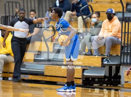 Thumbnail 3 in McEachern vs Grayson (Playing For A Change) photogallery.