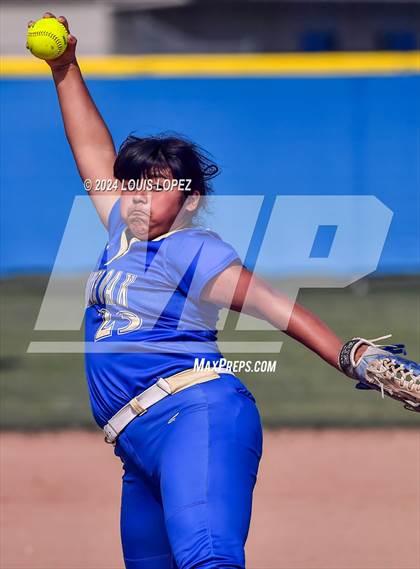 Thumbnail 1 in Charter Oak @ Diamond Ranch photogallery.