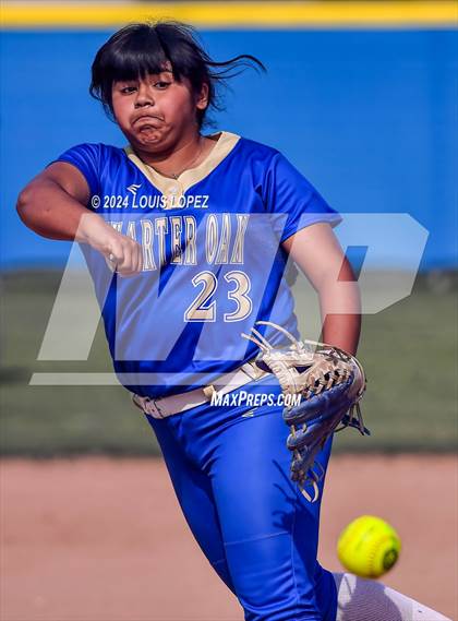 Thumbnail 3 in Charter Oak @ Diamond Ranch photogallery.