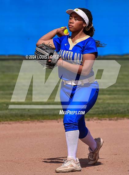 Thumbnail 1 in Charter Oak @ Diamond Ranch photogallery.