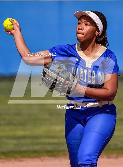 Thumbnail 2 in Charter Oak @ Diamond Ranch photogallery.