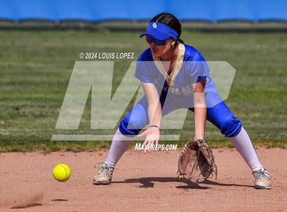 Thumbnail 2 in Charter Oak @ Diamond Ranch photogallery.