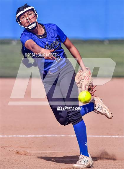 Thumbnail 1 in Charter Oak @ Diamond Ranch photogallery.