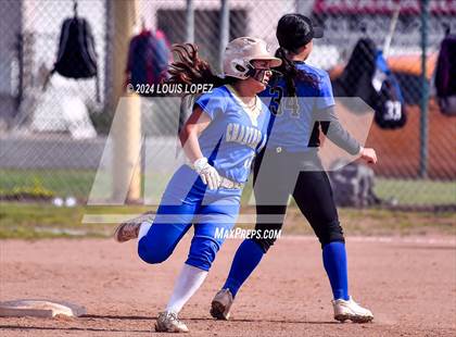 Thumbnail 3 in Charter Oak @ Diamond Ranch photogallery.