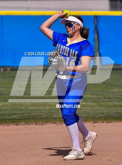 Thumbnail 3 in Charter Oak @ Diamond Ranch photogallery.