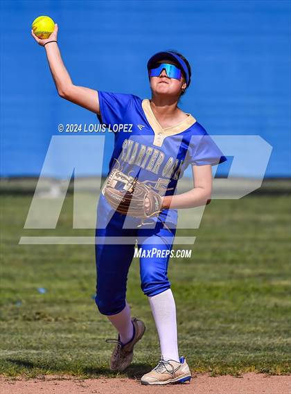 Thumbnail 1 in Charter Oak @ Diamond Ranch photogallery.