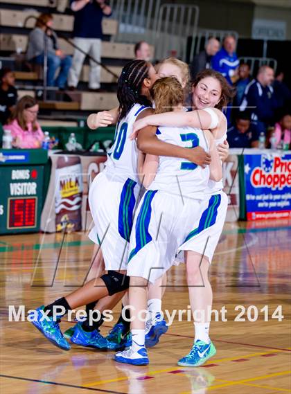 Thumbnail 2 in Baldwin vs. Cicero-North Syracuse (NYSPHSAA Class AA Semifinal) photogallery.