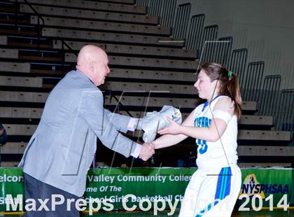 Thumbnail 1 in Baldwin vs. Cicero-North Syracuse (NYSPHSAA Class AA Semifinal) photogallery.