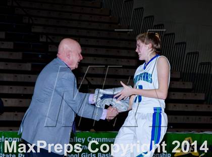 Thumbnail 2 in Baldwin vs. Cicero-North Syracuse (NYSPHSAA Class AA Semifinal) photogallery.