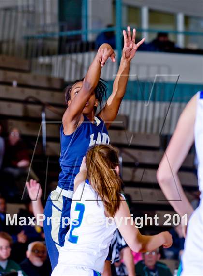 Thumbnail 1 in Baldwin vs. Cicero-North Syracuse (NYSPHSAA Class AA Semifinal) photogallery.