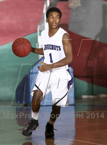 Thumbnail 2 in Eastchester vs New Rochelle (Hoops for a Cure) photogallery.