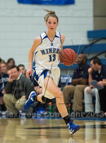 Thumbnail 1 in Syracuse vs. Bingham (UHSAA 5A Quarterfinal) photogallery.