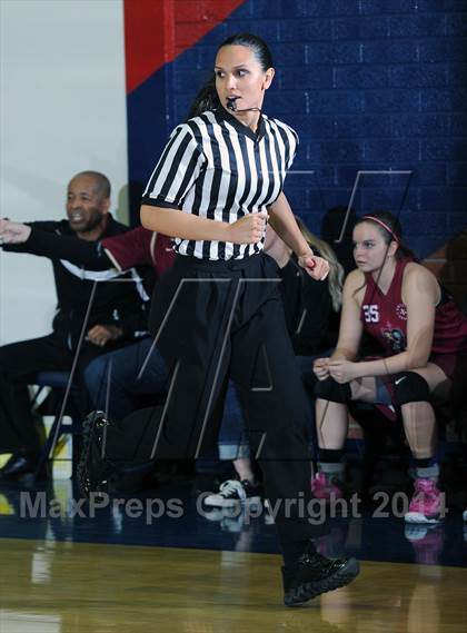 Thumbnail 3 in JSerra Catholic @ La Salle (CIF SS D4AA Quarterfinal) photogallery.