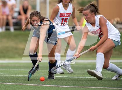 Thumbnail 3 in Regis Jesuit vs Palmer Ridge photogallery.