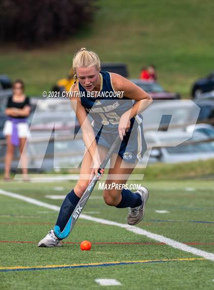 Thumbnail 3 in Regis Jesuit vs Palmer Ridge photogallery.