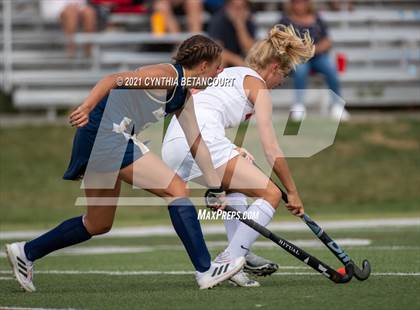 Thumbnail 2 in Regis Jesuit vs Palmer Ridge photogallery.