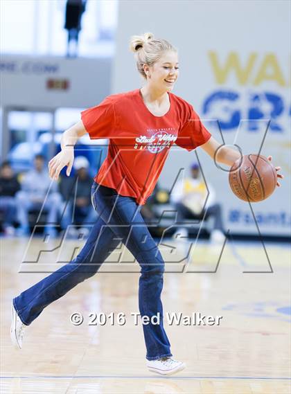 Thumbnail 2 in Palo Alto vs. North Salinas (CIF CCS D1 Final) photogallery.