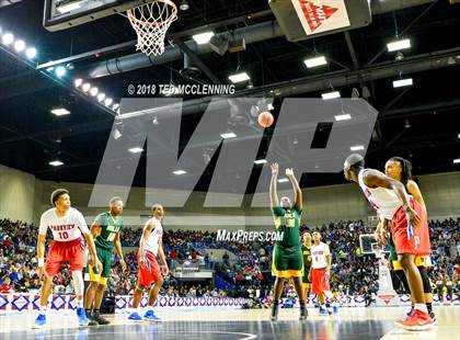 Thumbnail 3 in Parkview vs. Mills University Studies (AAA 5A Final) photogallery.