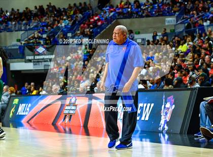 Thumbnail 3 in Parkview vs. Mills University Studies (AAA 5A Final) photogallery.