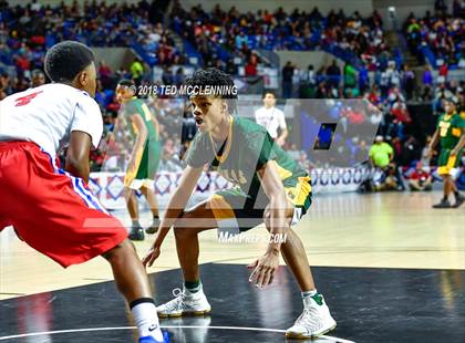 Thumbnail 2 in Parkview vs. Mills University Studies (AAA 5A Final) photogallery.