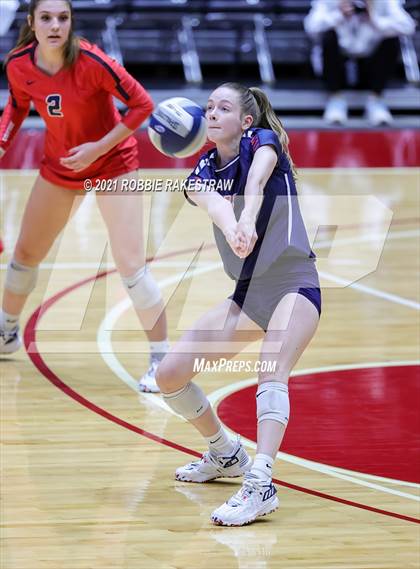 Thumbnail 2 in Canyon vs. Grapevine (UIL Volleyball 5A Semifinals) photogallery.