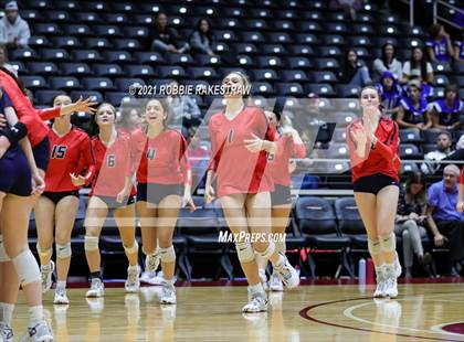 Thumbnail 3 in Canyon vs. Grapevine (UIL Volleyball 5A Semifinals) photogallery.