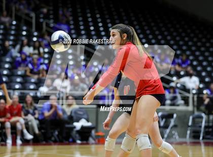 Thumbnail 3 in Canyon vs. Grapevine (UIL Volleyball 5A Semifinals) photogallery.
