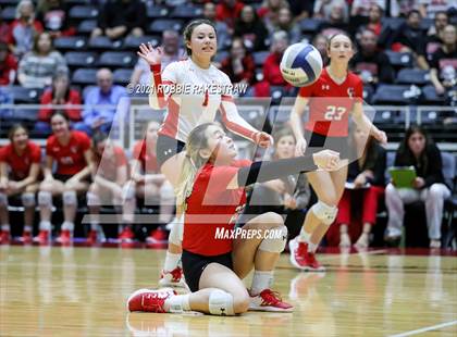 Thumbnail 2 in Canyon vs. Grapevine (UIL Volleyball 5A Semifinals) photogallery.