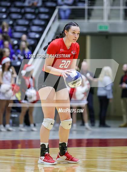Thumbnail 1 in Canyon vs. Grapevine (UIL Volleyball 5A Semifinals) photogallery.