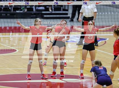 Thumbnail 2 in Canyon vs. Grapevine (UIL Volleyball 5A Semifinals) photogallery.