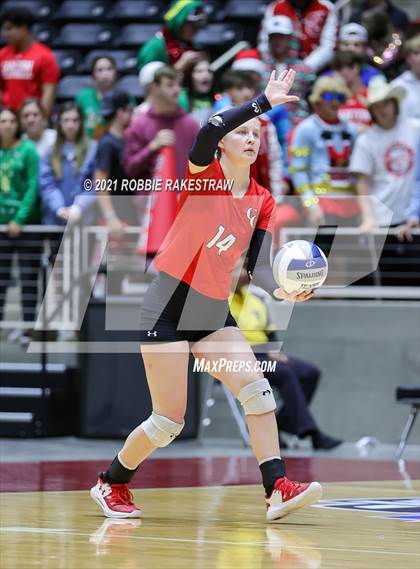Thumbnail 1 in Canyon vs. Grapevine (UIL Volleyball 5A Semifinals) photogallery.