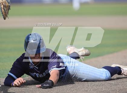 Thumbnail 1 in Salem Hills vs. Timpanogos (UHSAA 5A Bracket Play) photogallery.