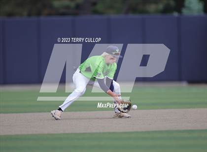 Thumbnail 2 in Salem Hills vs. Timpanogos (UHSAA 5A Bracket Play) photogallery.