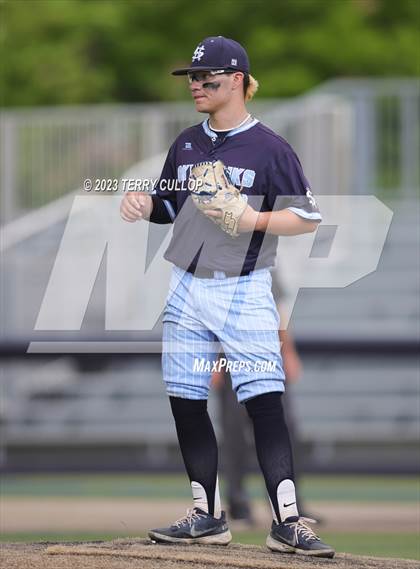 Thumbnail 1 in Salem Hills vs. Timpanogos (UHSAA 5A Bracket Play) photogallery.
