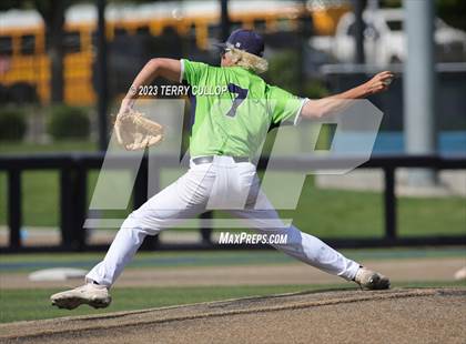 Thumbnail 1 in Salem Hills vs. Timpanogos (UHSAA 5A Bracket Play) photogallery.