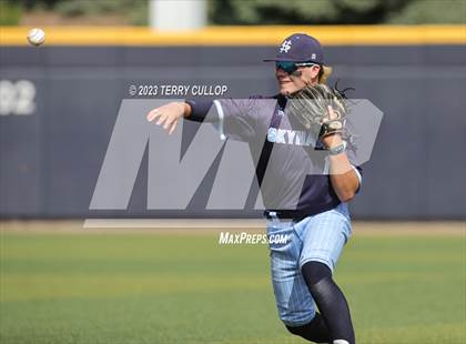 Thumbnail 1 in Salem Hills vs. Timpanogos (UHSAA 5A Bracket Play) photogallery.