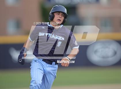 Thumbnail 2 in Salem Hills vs. Timpanogos (UHSAA 5A Bracket Play) photogallery.
