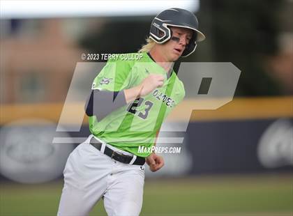 Thumbnail 3 in Salem Hills vs. Timpanogos (UHSAA 5A Bracket Play) photogallery.