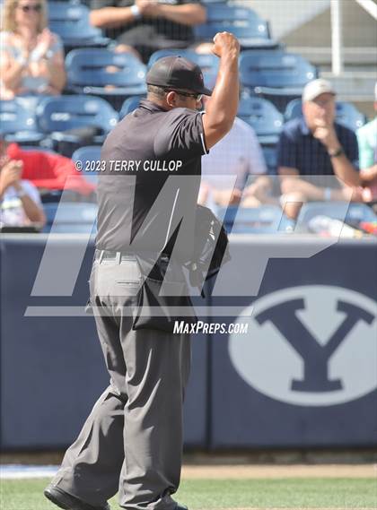 Thumbnail 3 in Salem Hills vs. Timpanogos (UHSAA 5A Bracket Play) photogallery.