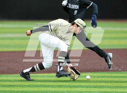 Thumbnail 2 in Sierra Canyon vs St Francis photogallery.