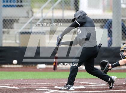 Thumbnail 2 in Sierra Canyon vs St Francis photogallery.