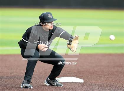 Thumbnail 2 in Sierra Canyon vs St Francis photogallery.