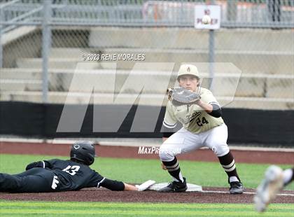 Thumbnail 1 in Sierra Canyon vs St Francis photogallery.
