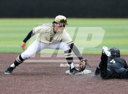 Thumbnail 2 in Sierra Canyon vs St Francis photogallery.
