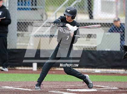 Thumbnail 3 in Sierra Canyon vs St Francis photogallery.