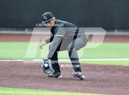 Thumbnail 2 in Sierra Canyon vs St Francis photogallery.